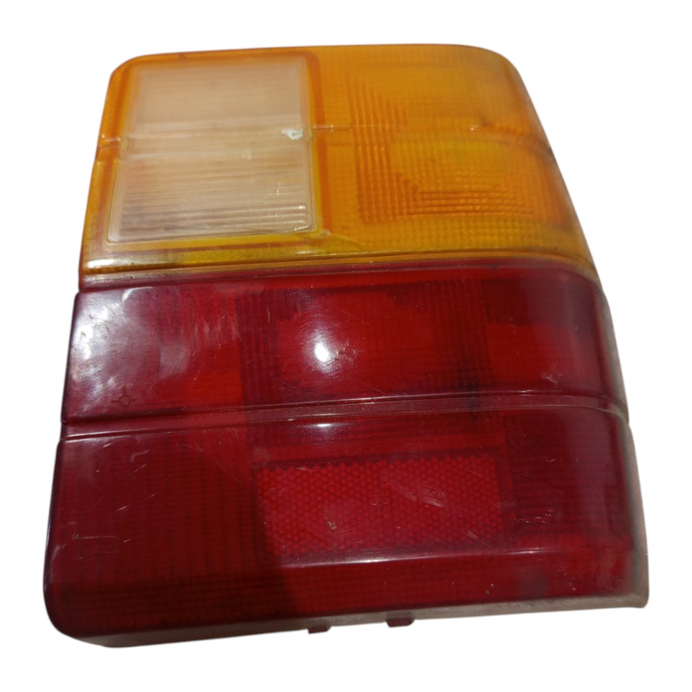Lente Lanterna Tras Direita Fiat Uno 1.0 8v 1986 A 2004 1