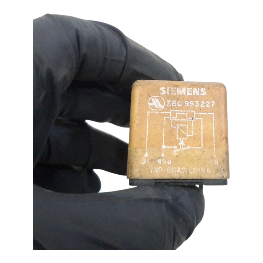Rele Auxiliar Pisca Alerta Volkswagen Zb0953227 7