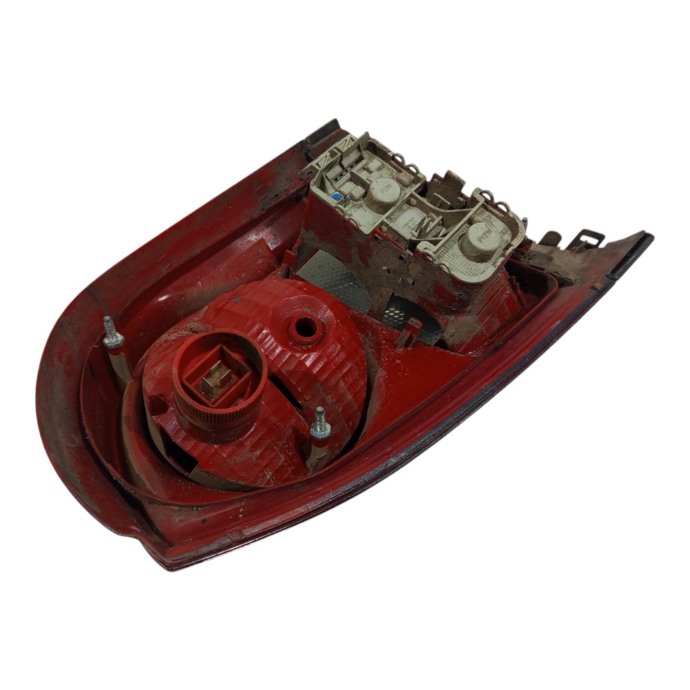 Lanterna Direita Vw Gol G2 2005 2006 2007 2008 2009 A 2012 Direito/passageiro 7