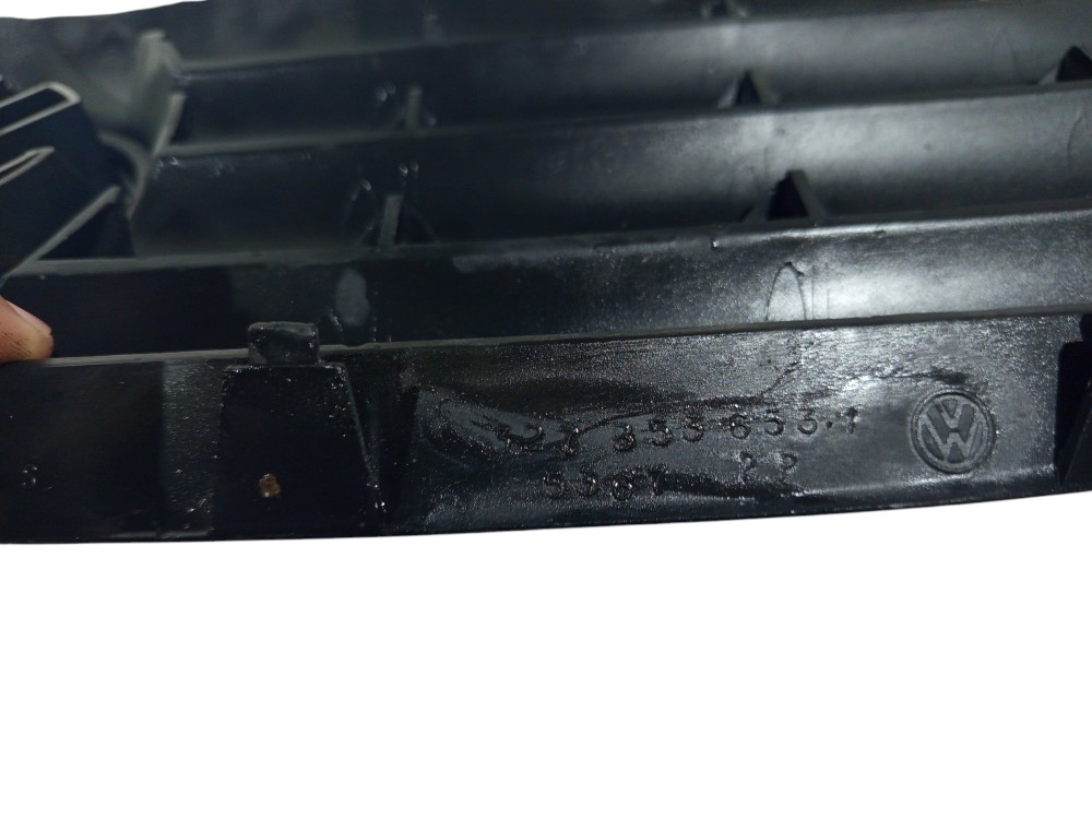 Grade Frontal Parachoque Vw Santana Gol 1999 A 2006 Avaria 4