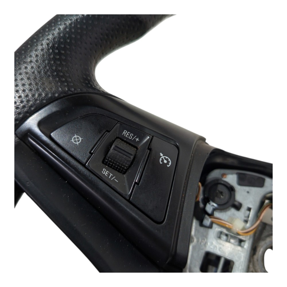 Volante Direção/comando Chevrolet Cruse 2012 A 2016 4