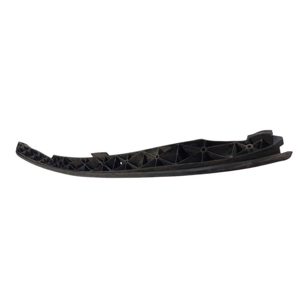 Guia Para-choque Traseiro Peugeot 307 2001 A 2012 Detalhe 5