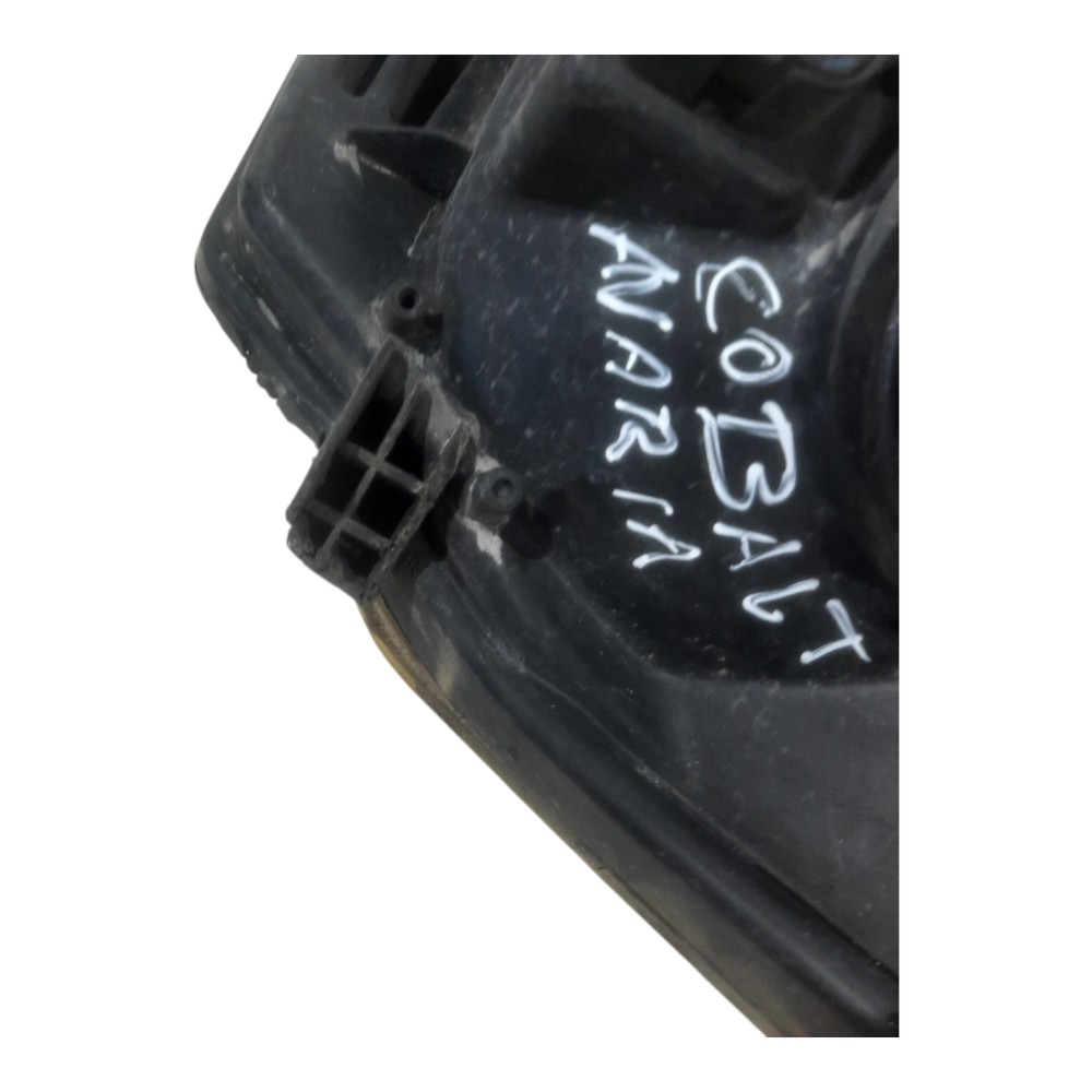 Farol Dianteiro Direito Chevrolet Cobalt 2013 A 2016 Avarias Direito/passageiro 6