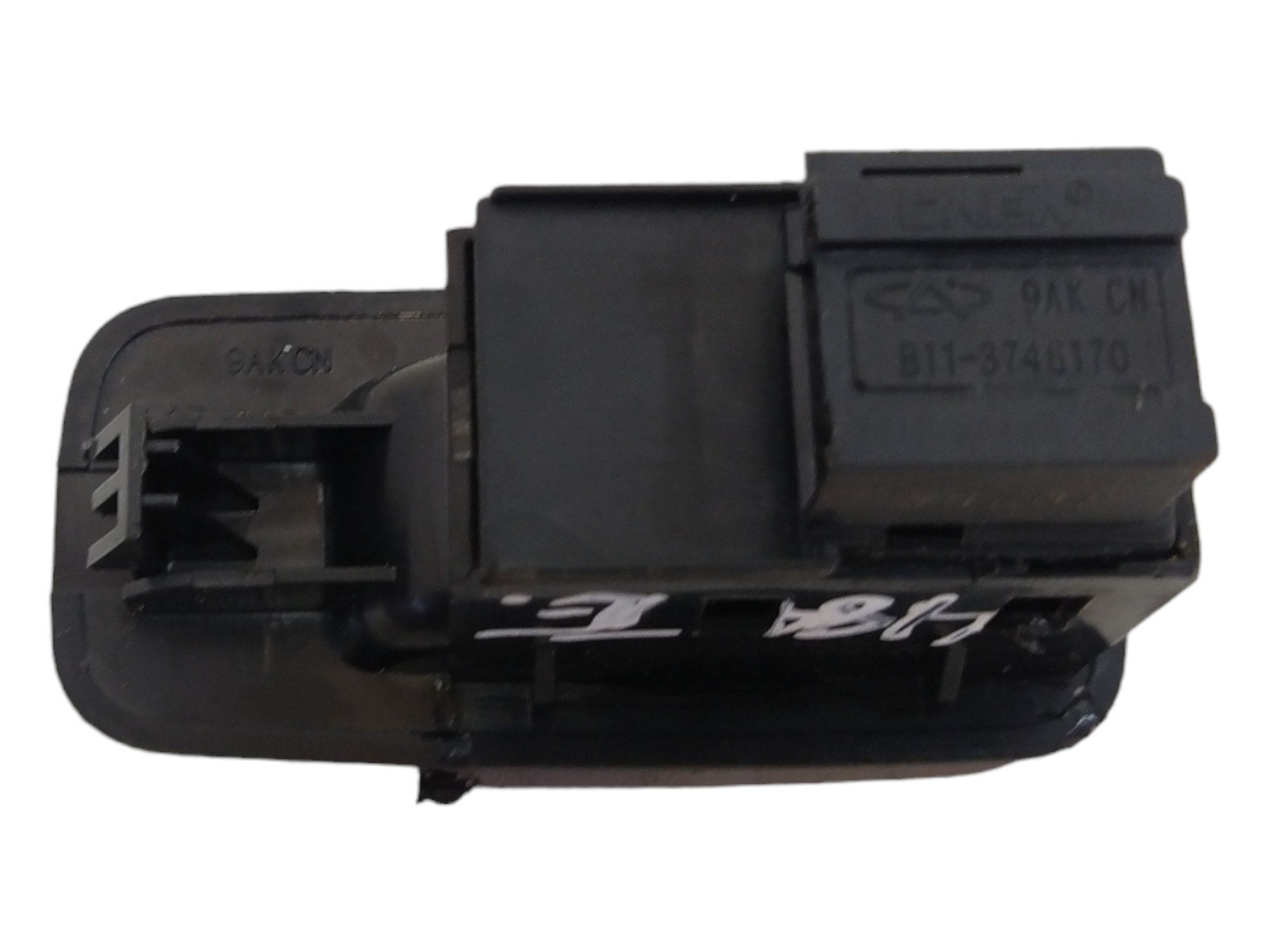 Botão Vidro Elétrico Traseiro Esquerdo Tiggo 2009 A 2015 7