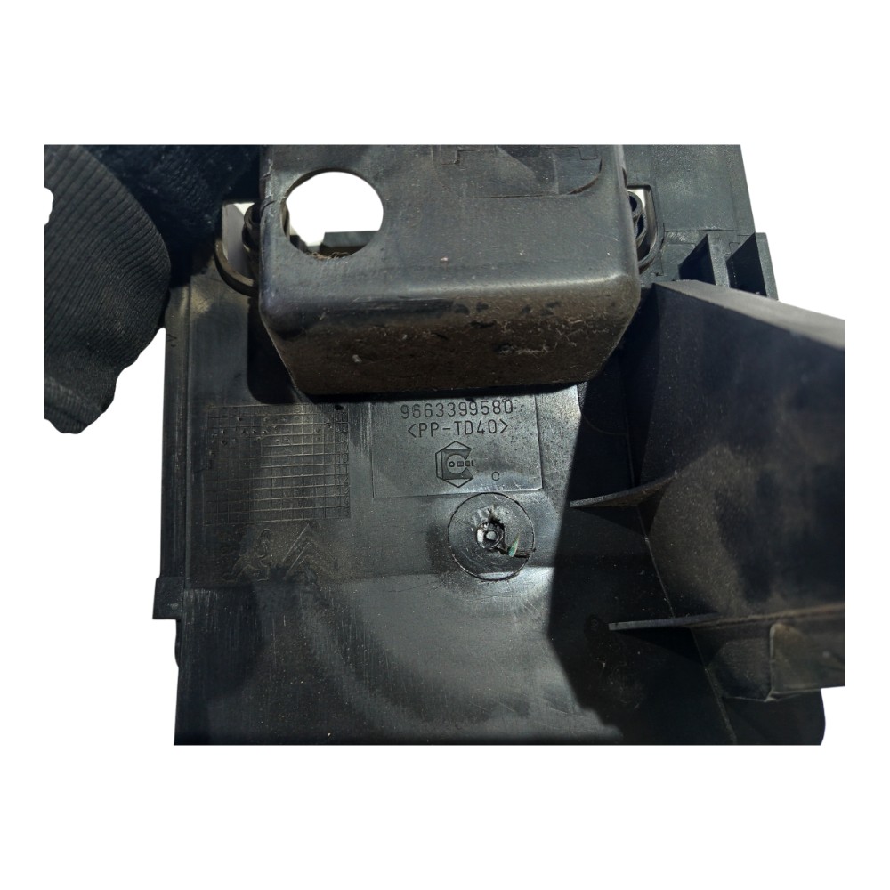 Suporte Caixa Fusíveis Módulo Bsi Peugeot 207 2006 A 2012 7