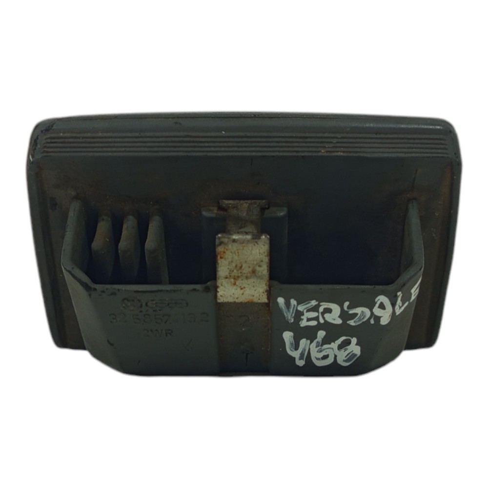 Cinzeiro Forro Porta Ford Versailles 1994 1995 A 1998 2