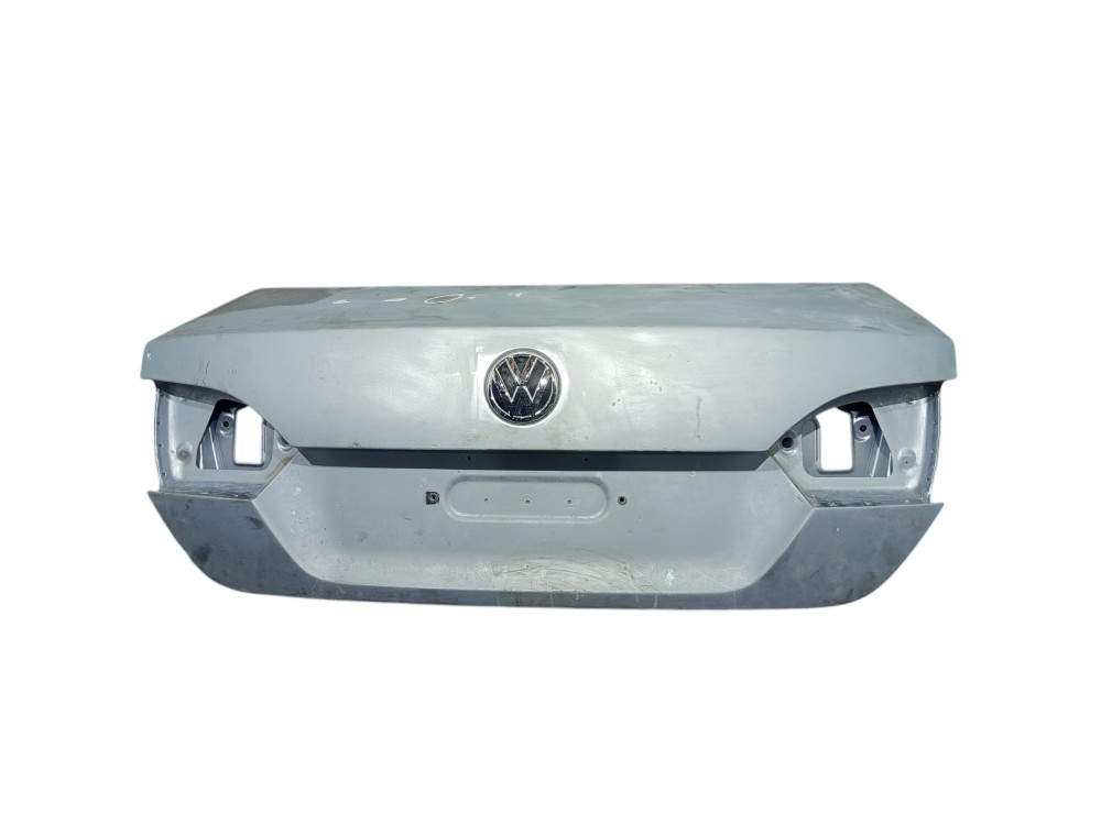 Tampa Traseira Volkswagen Jetta Mk6 2012 A 2017 C/ Detalhe Prateado 1