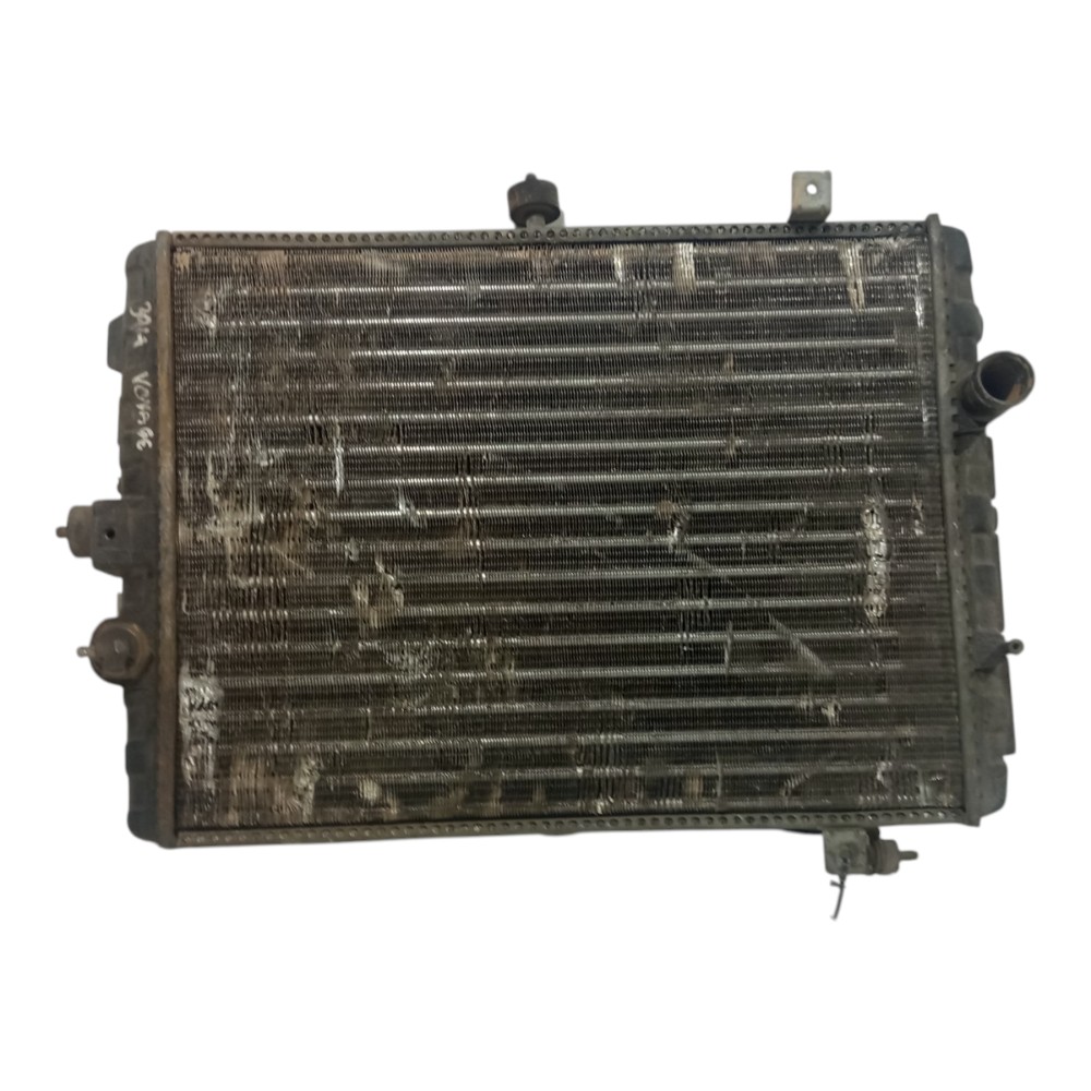 Radiador Agua Volkswagen Voyage 1.8 8v 1981 1982 1983 A 1996 3