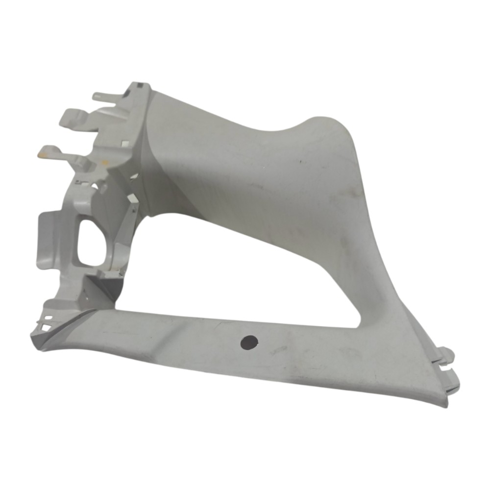 Acabamento Coluna Traseira Esquerda Citroen C4 Picasso 2013 1