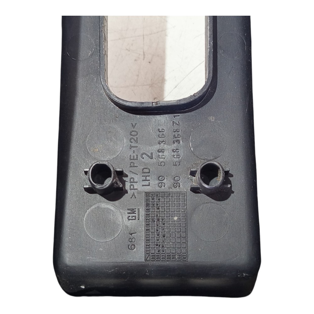 Console Central Gm Vectra 1996 1997 1998 1999 2000 01 A 2005 9