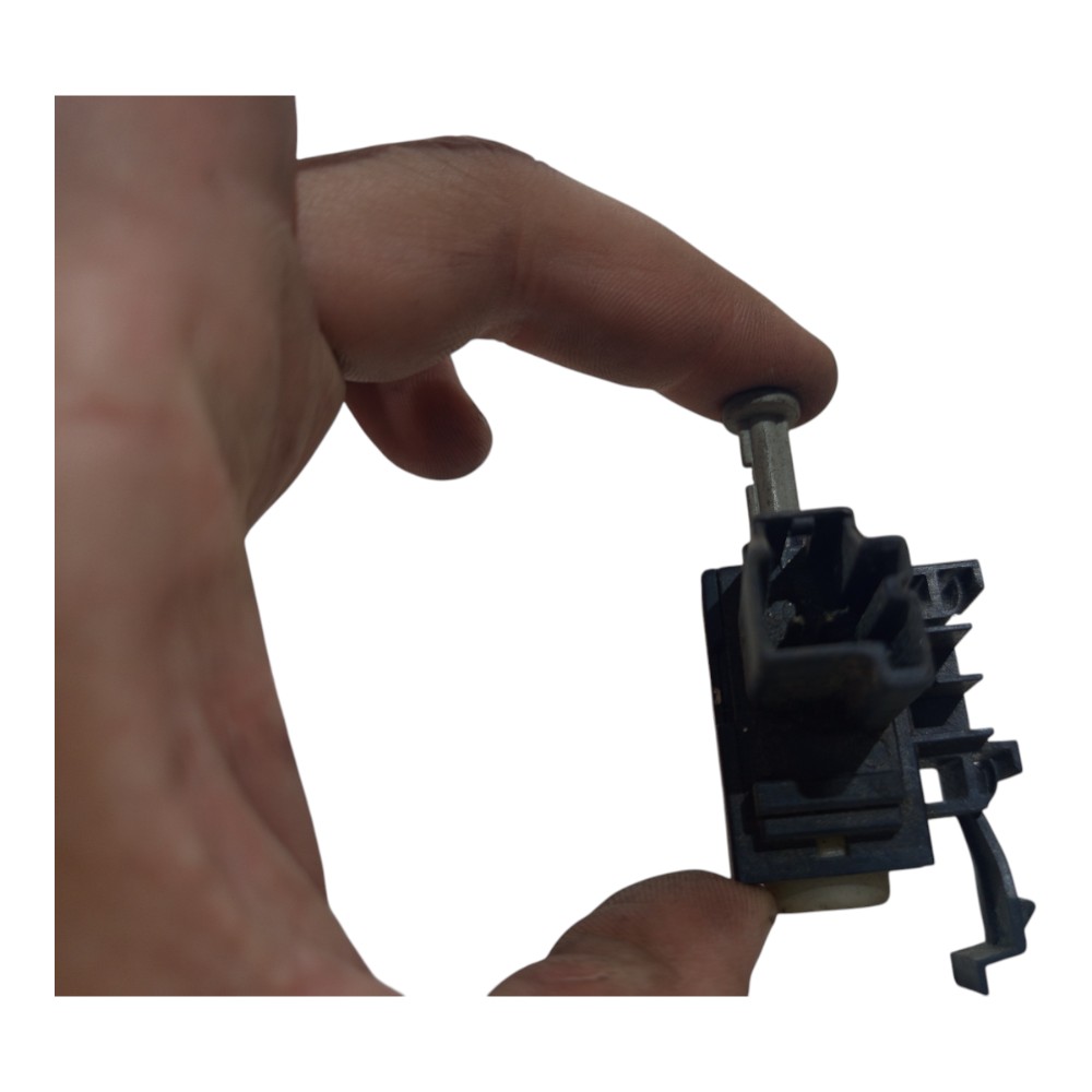 Sensor Interruptor Pedal Embreagem Ford Focus 2009 A 2013 Preto 3