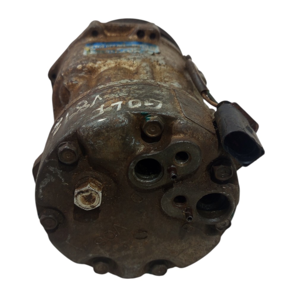 Compressor Ar Cond Vw Golf 1.6 8v 06 A 10 Pra Retirar Peças 4