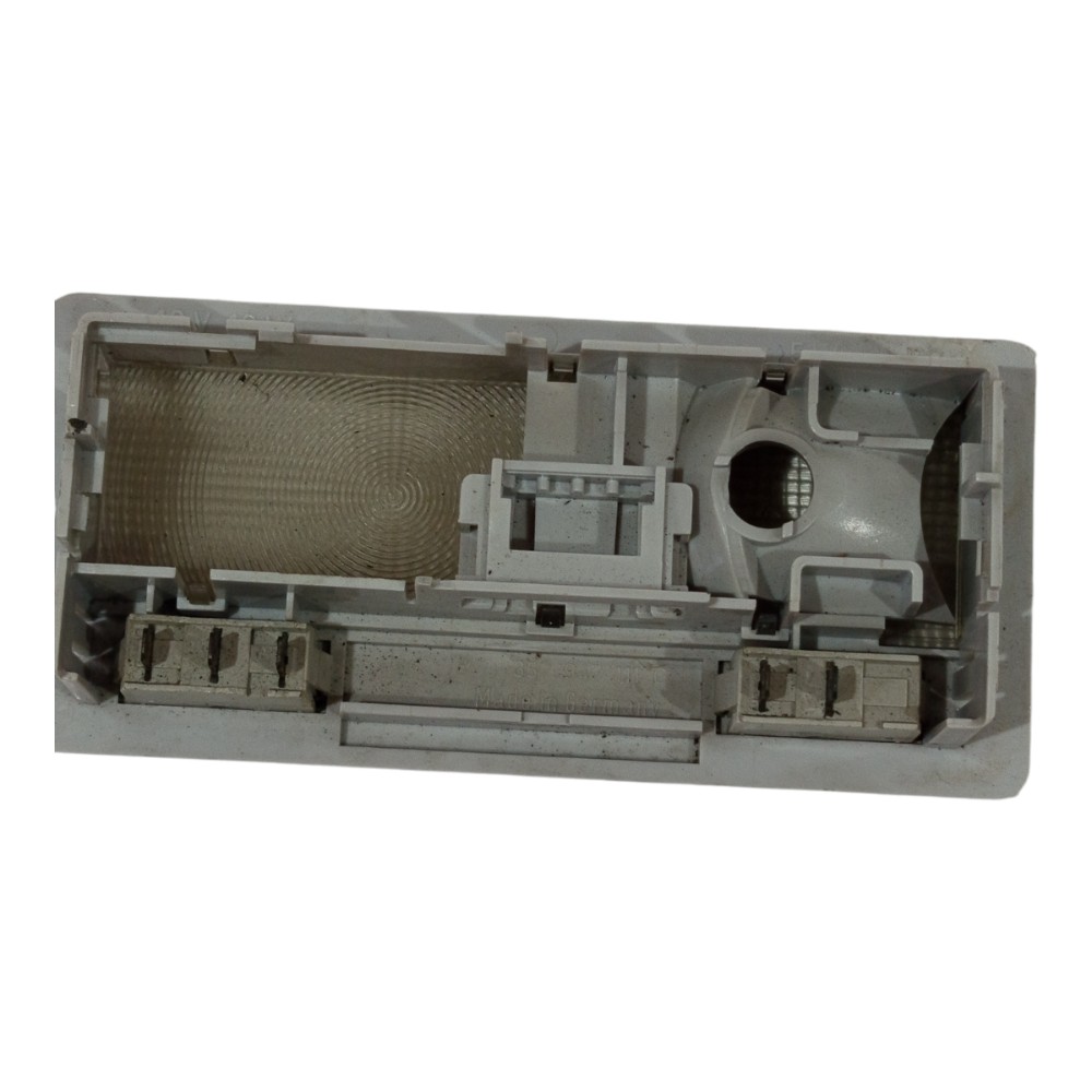 Luz Teto Cortesia Volkswagen Golf Sapão 1998 A 2000 5