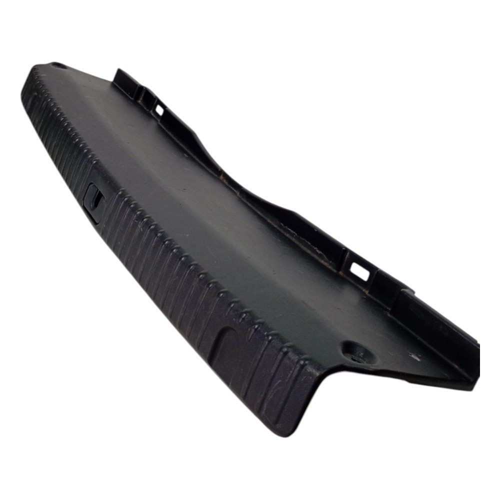 Acabamento Soleira Porta Malas Hyundai Azera 2007 A 2012 4