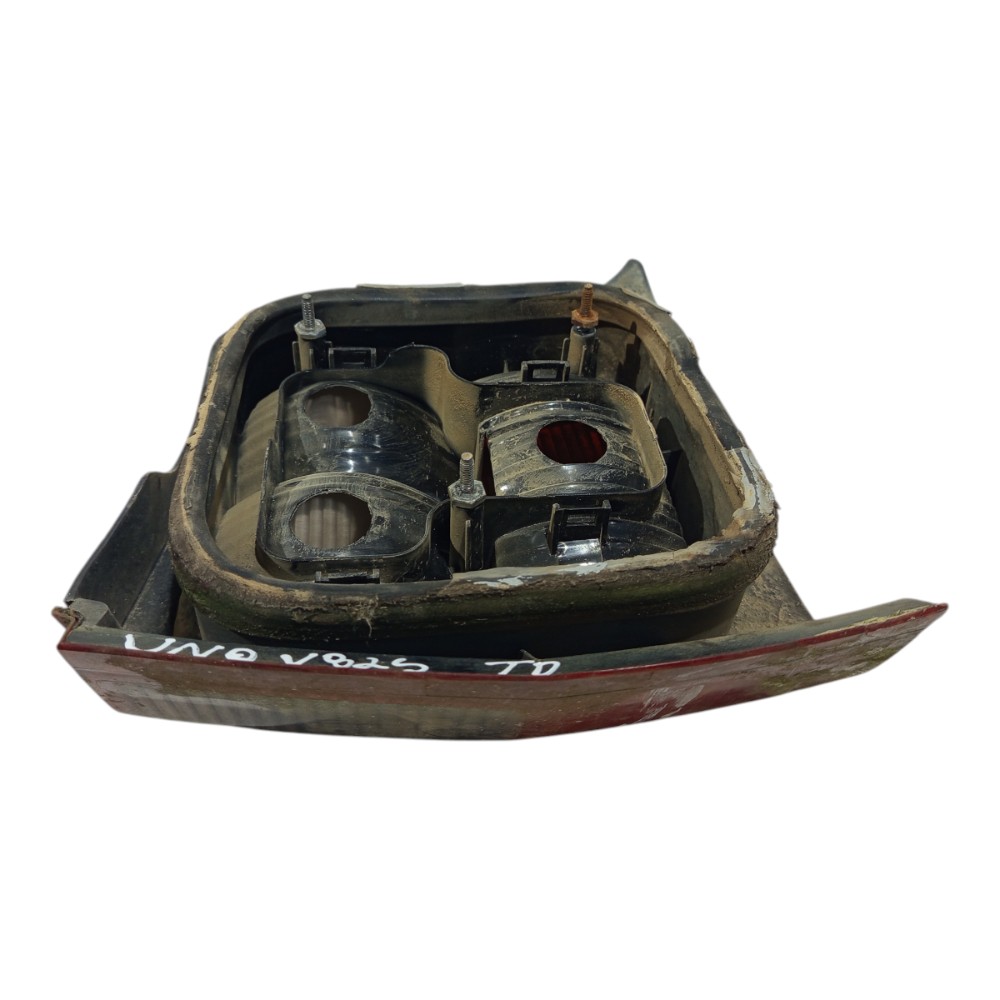 Lanterna Traseira Direito Fiat Uno Mille 2004 A 2010 5173806 Direito/passageiro Vermelho E Branco 5