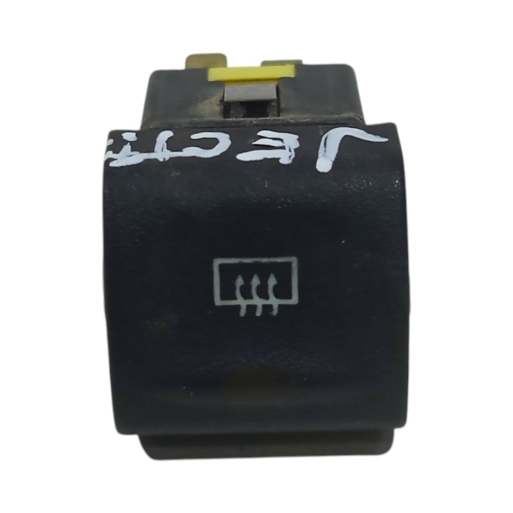 Botão Desembaçador Traseiro Gm Vectra 1997 1998 1999 A 2005 1