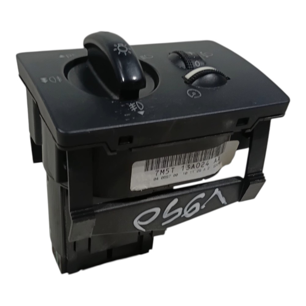 Botão Farol Iluminação Milha Ford Focus 1.6 2009 A 2013 2