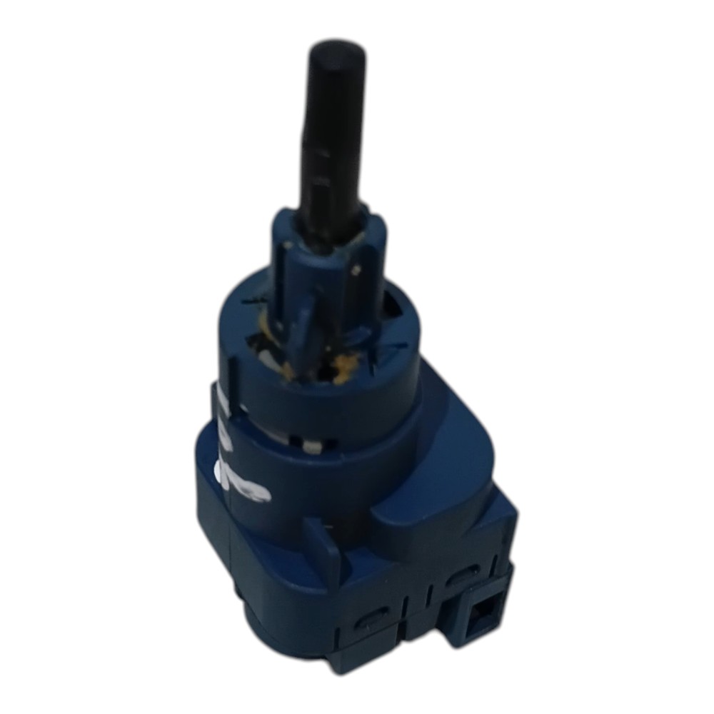 Interruptor Pedal Embreagem Volkswagen Up Polo 2013 A 2019 7