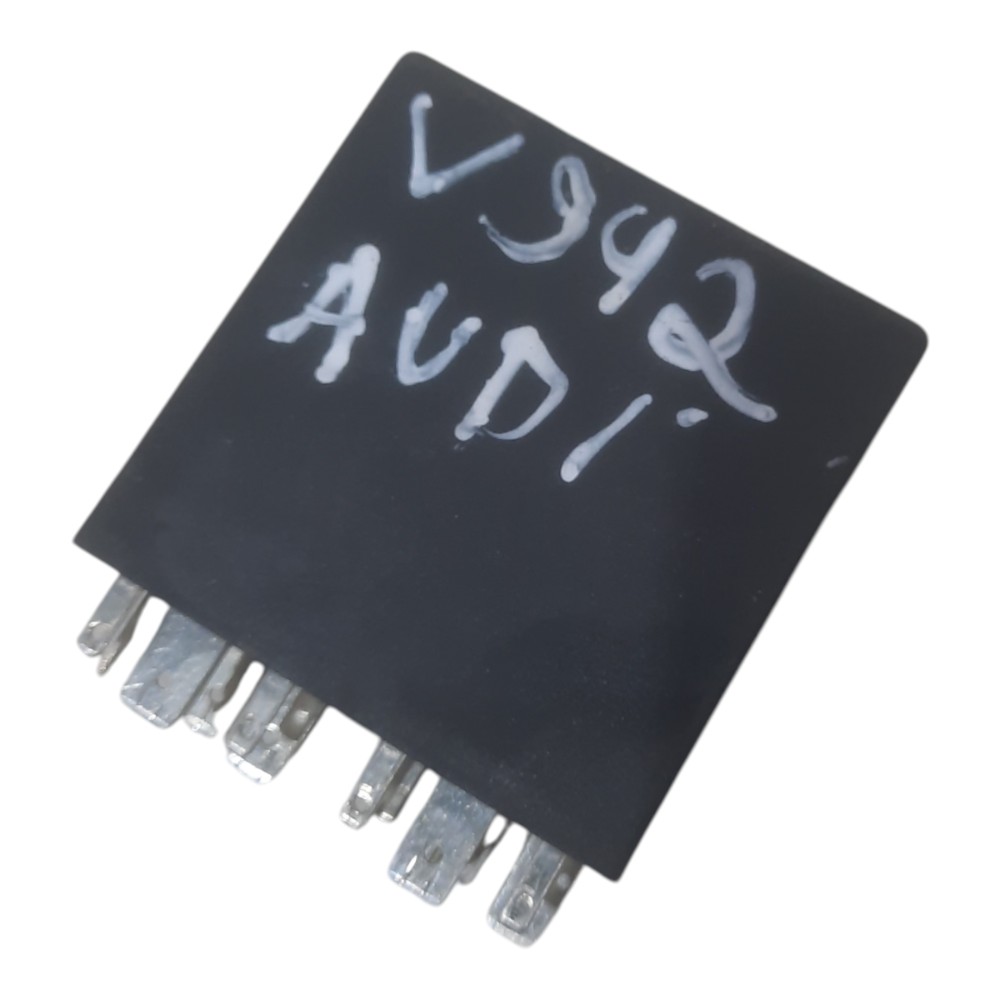 Relé Módulo Limpador Traseiro Audi A3 Vw Golf 2000 A 2006 8