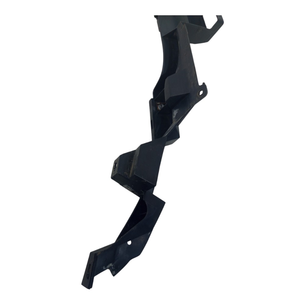 Suporte Guia Parachoque Traseiro Direito Peugeot 307 02/12 3