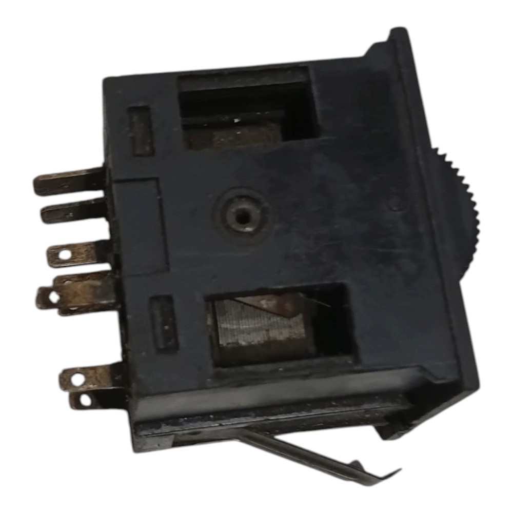 Botão Interruptor Chave Luz C/reostato Gol Quadrado 85 A 92 7