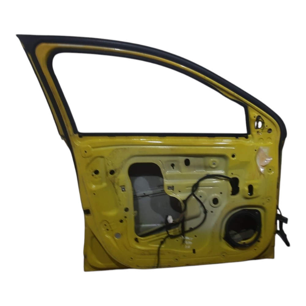 Porta Dianteira Esquerda Gm Cobalt 2013 A 2020 Detalhes 2