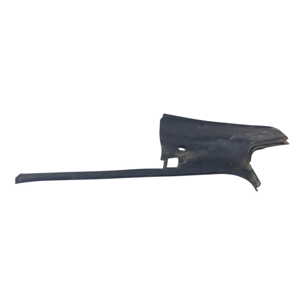 Acabamento Coluna Inferior Esquerda Vw Golf 1993 1994 A 1999 8
