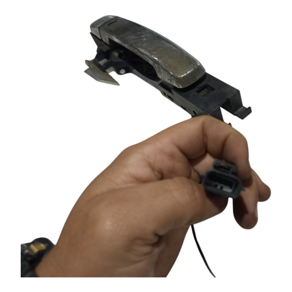 Maçaneta Externa Dianteira Direita Nissan Sentra 2009 A 2013 Cromada desbotado 2