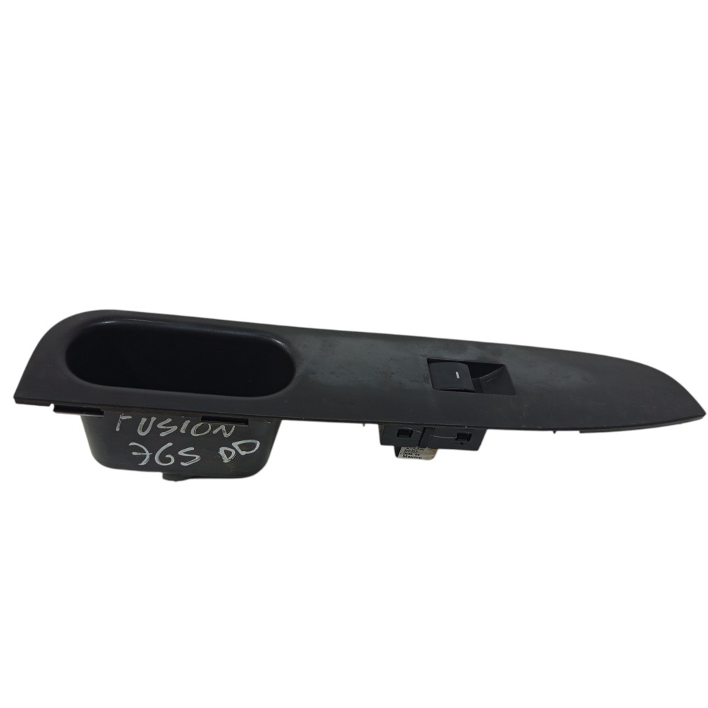 Moldura Botão Vidro Diant Direito Ford Fusion 2006 A 2012 1