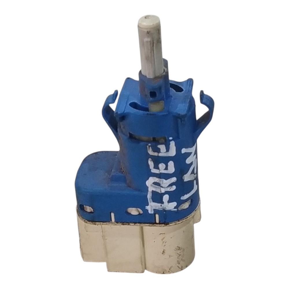 Sensor Interruptor Pedal Freio Freelander 2 2007 A 2014 Orig 4