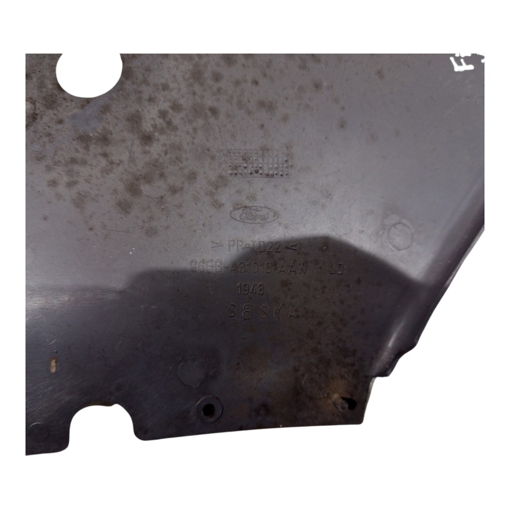 Acabamento Coluna Traseira Direita Ford Fiesta 1996 A 2002 7