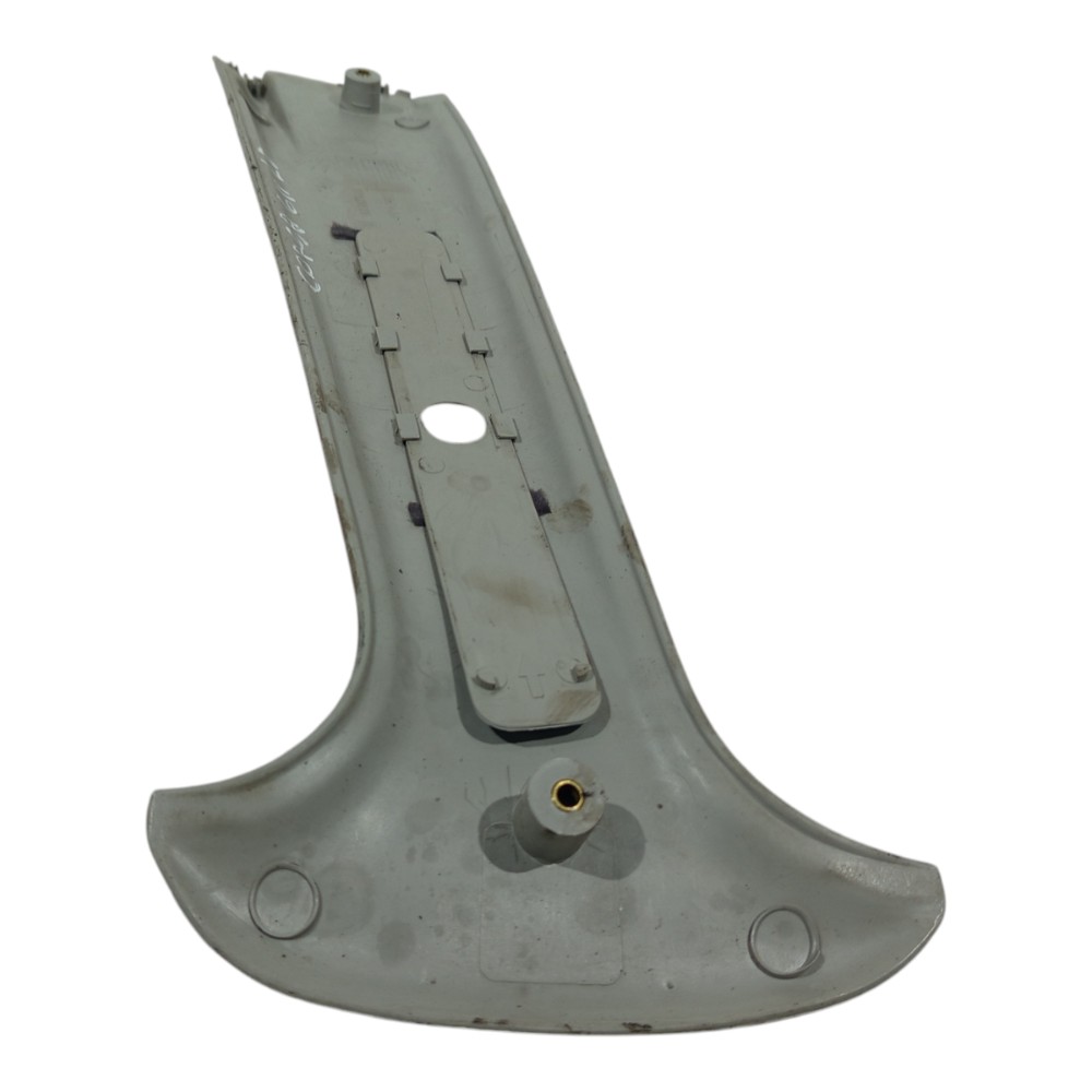 Capa Superior Coluna Direito Gm Corsa 1994 1995 1996 A 2002 4
