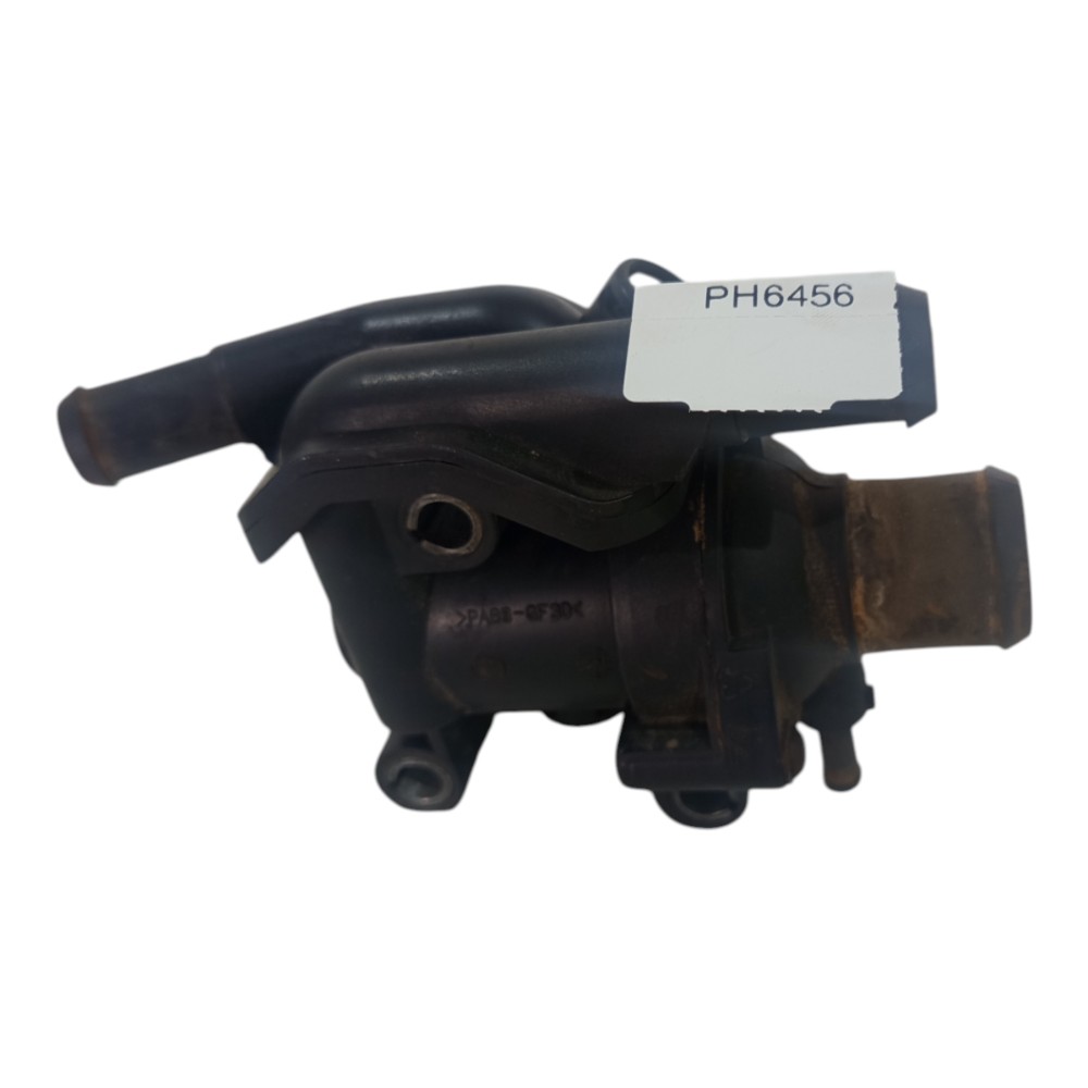 Carcaça Válvula Termostática Ford Focus 2.0 2000 01 A 2008 9