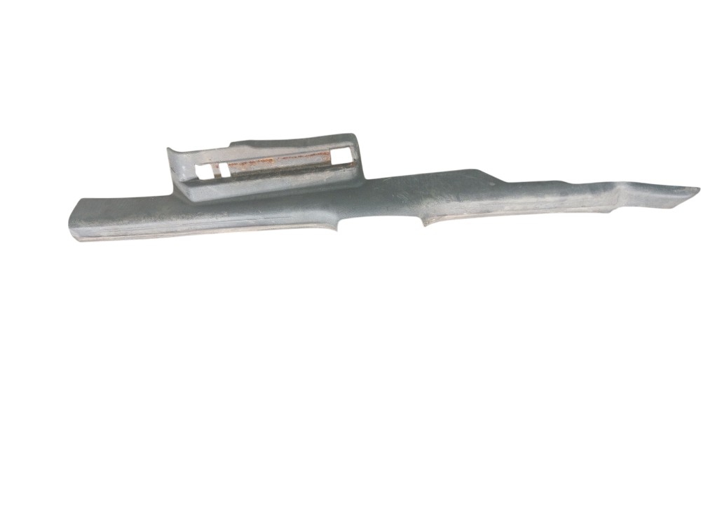 Soleira Dianteira Esquerda Chevrolet Vectra 1995 1996 A 2005 3