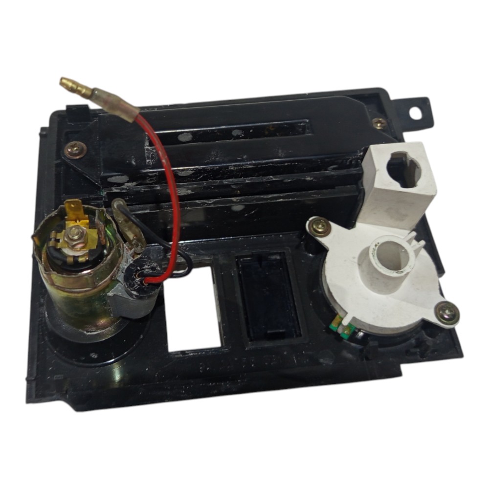 Moldura Acendedor Controle Ar Kia Besta 1997 1998 A 2005 4