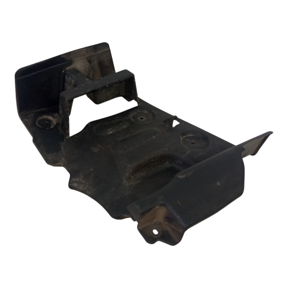 Moldura Direita Porta Mala Renault Clio Sedan 2004 A 2008 5