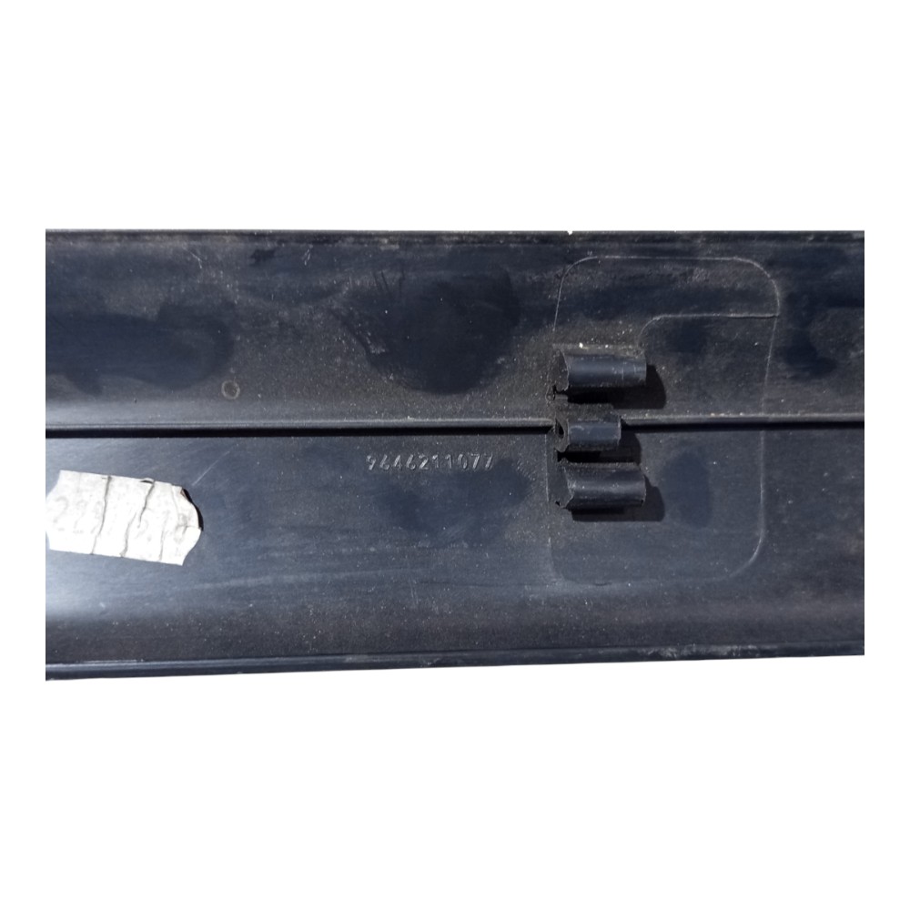 Soleira Interna Porta Dianteira Ld Citroen C4 Vtr 2007/2013 Preto 6
