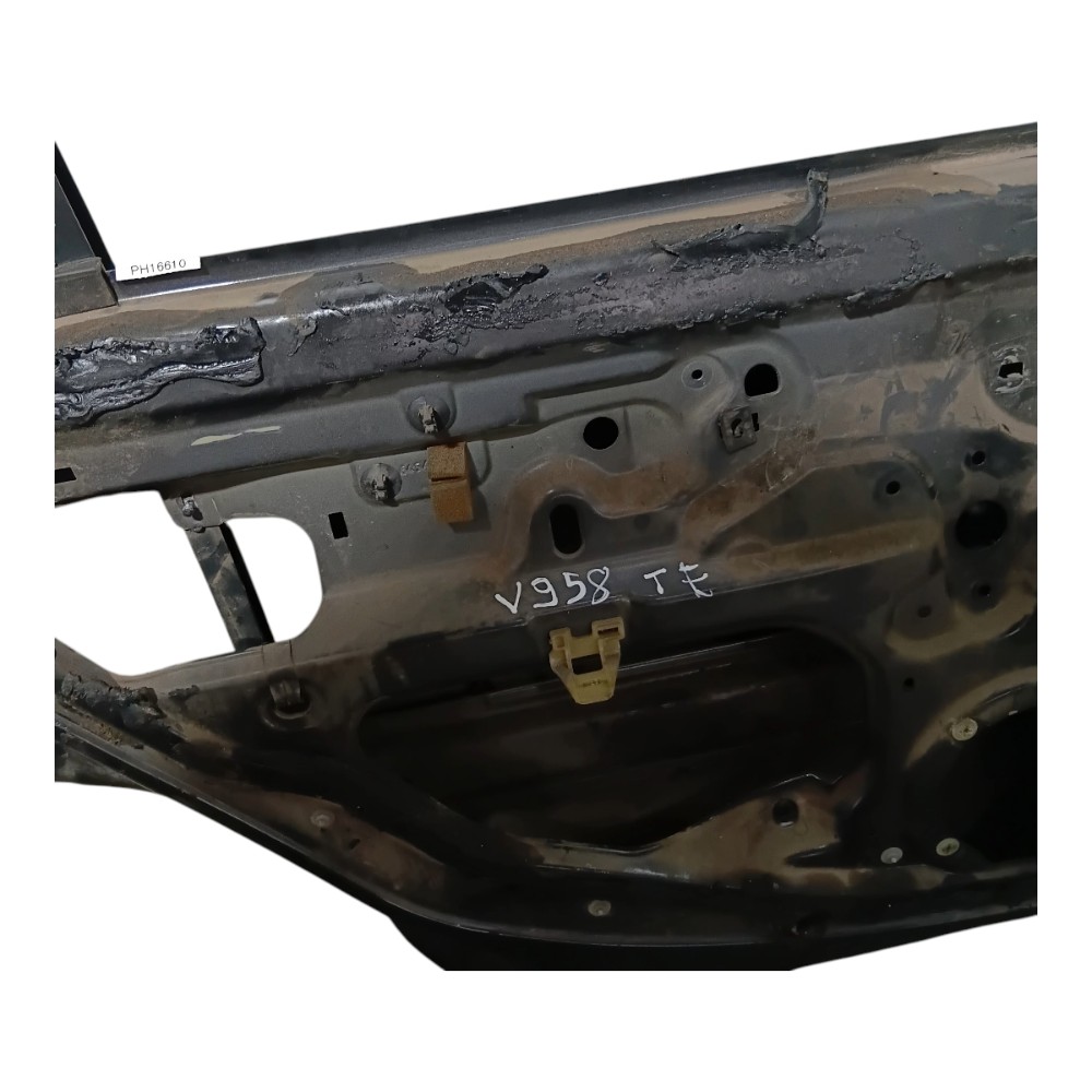 Porta Traseira Esquerda Renault Clio Sedan 2001 A 2012 Traseira Esquerdo 3