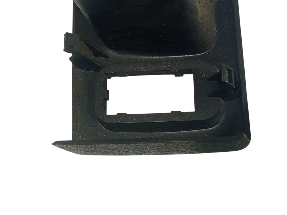 Moldura Esquerda Porta Objetos Peugeot 206 2001 A 2014 6