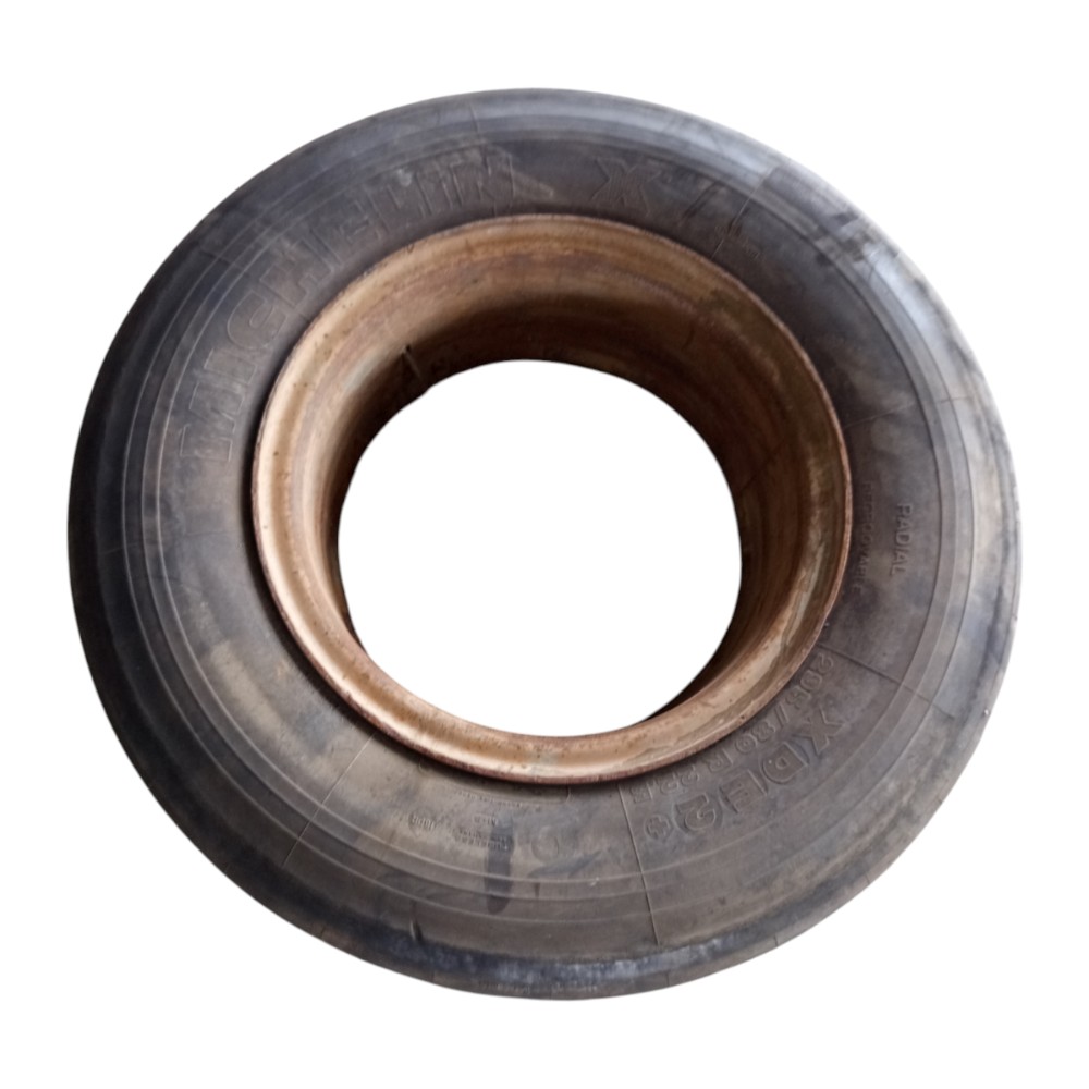 Pneu Scania 112 Aro 22.5 295/80r22.5 Usado J 4