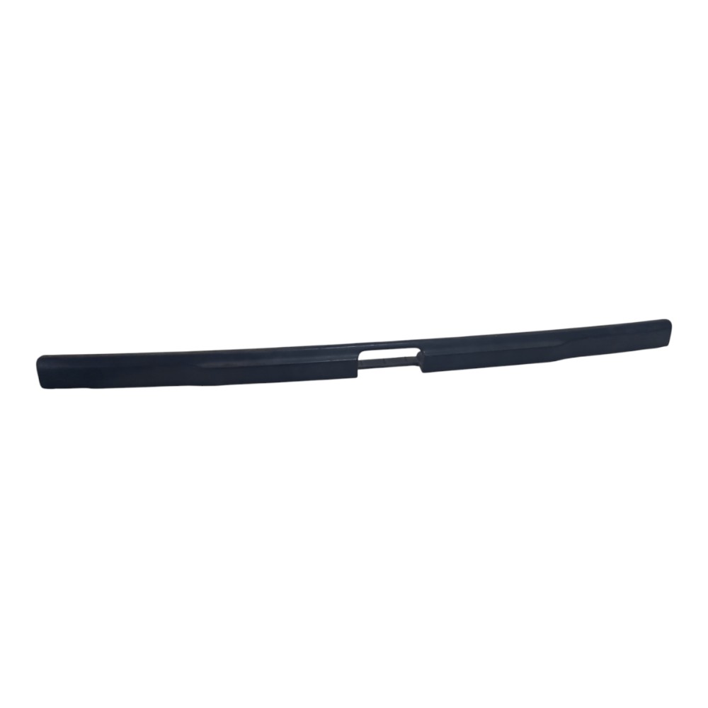 Moldura Friso Traseiro Porta Malas Vw Golf Mk3 1991 A 2002 Preto 4