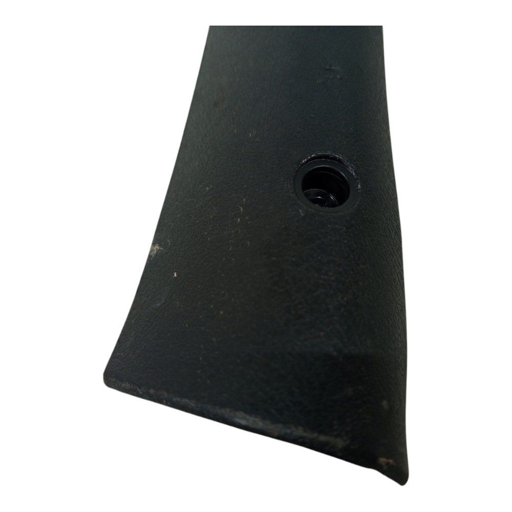 Moldura Coluna Parabrisa Gm Celta Esquerdo 2001 2002 A 2005 6
