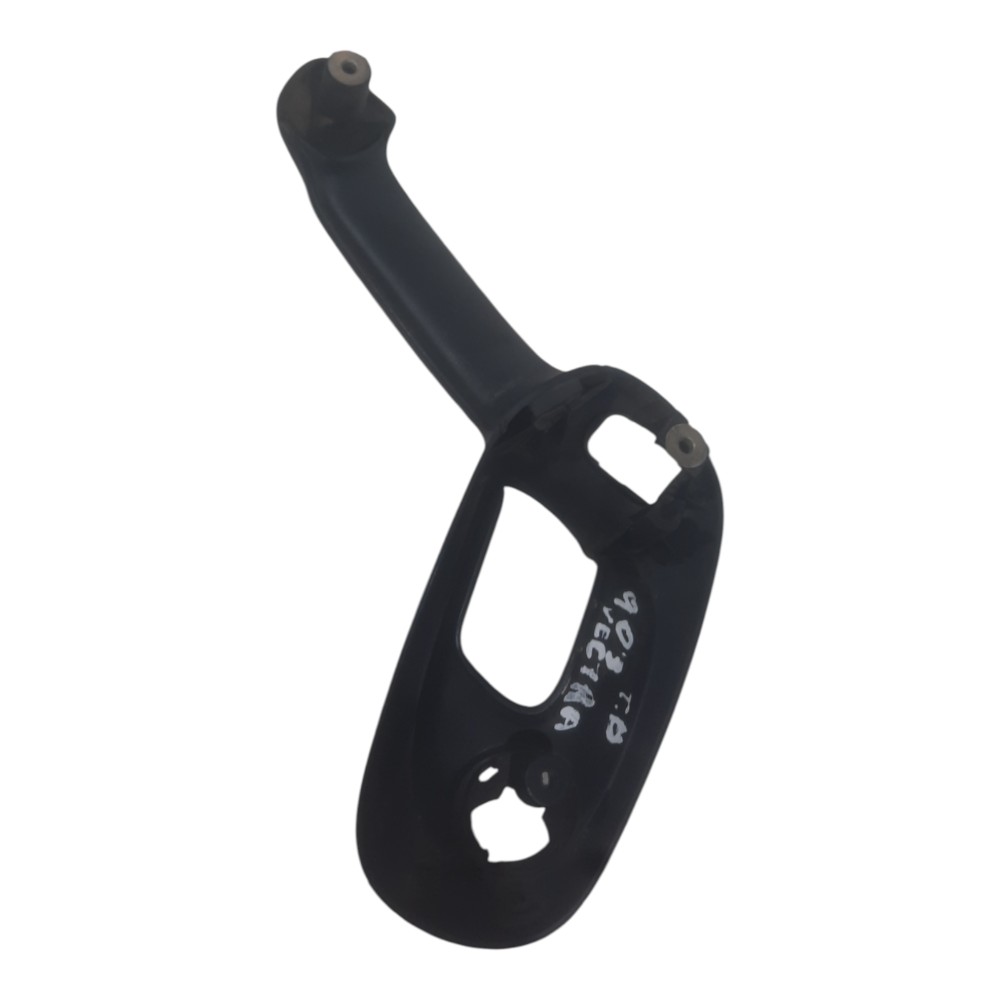 Puxador Porta Traseiro Braço Direito Gm Vectra 1997 A 2005 5