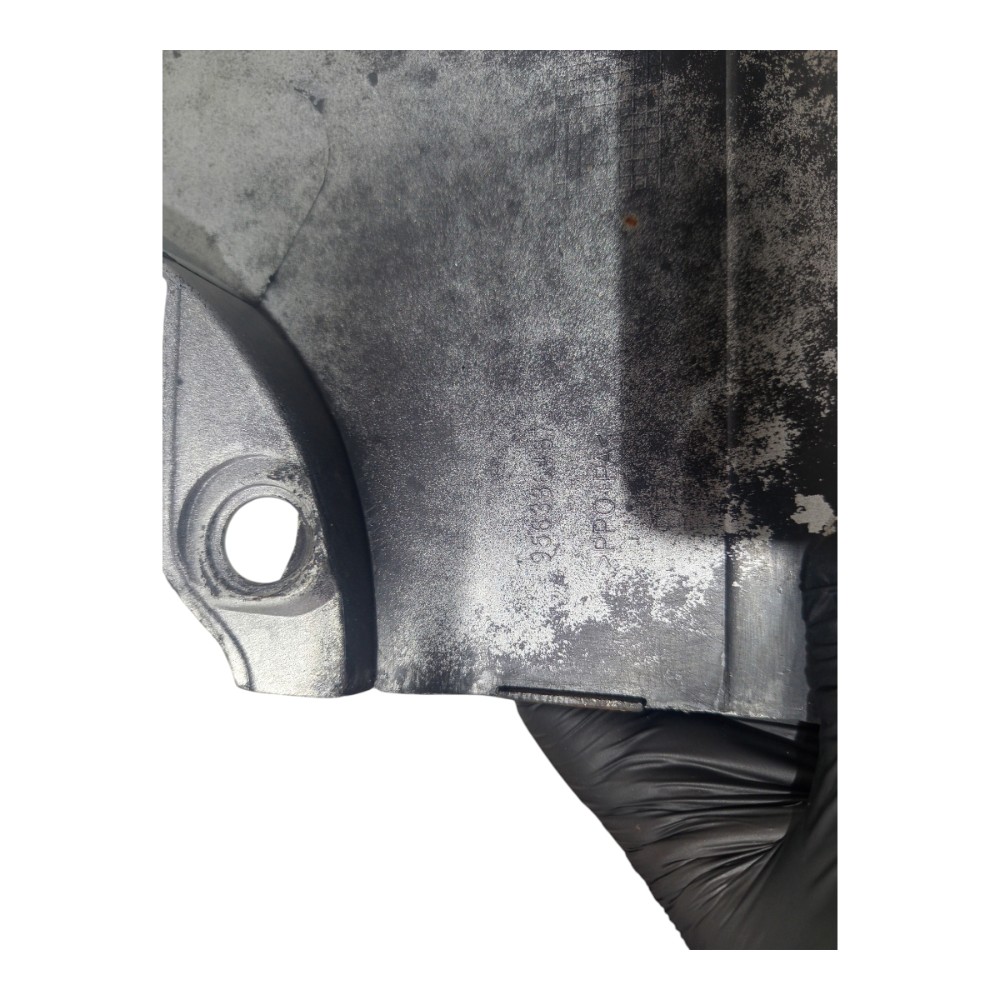 Paralama Prata Esquerdo Peugeot 307 2005 A 2011 Detalhes 9