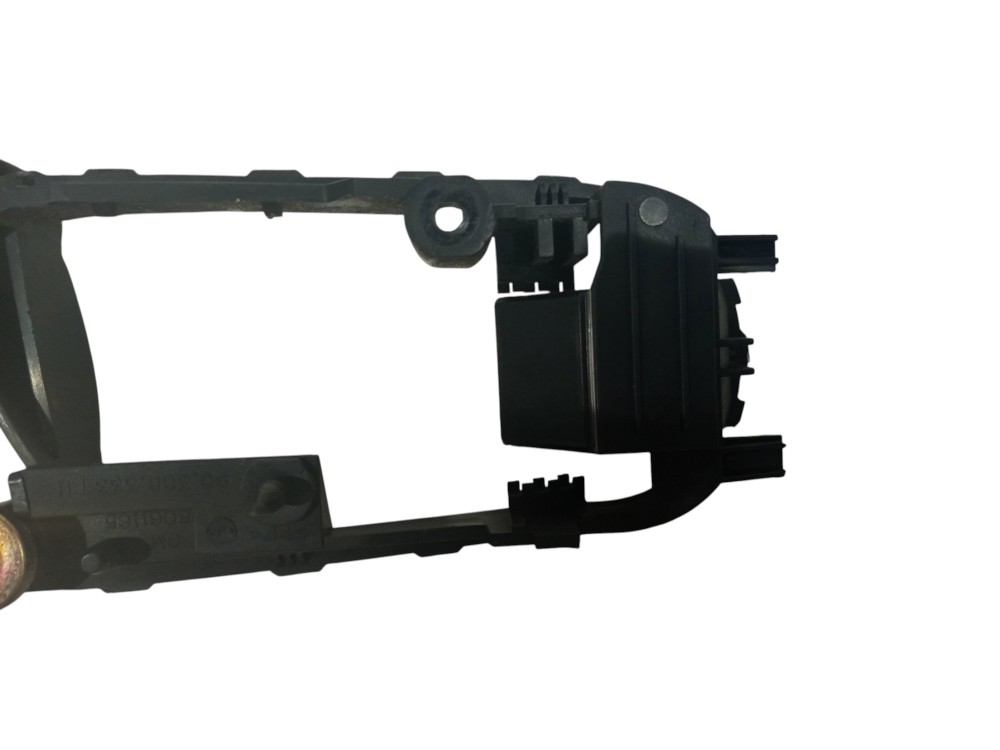 Puxador Interno Porta Dianteiro Esquerdo Gm Corsa 1994 2002 4