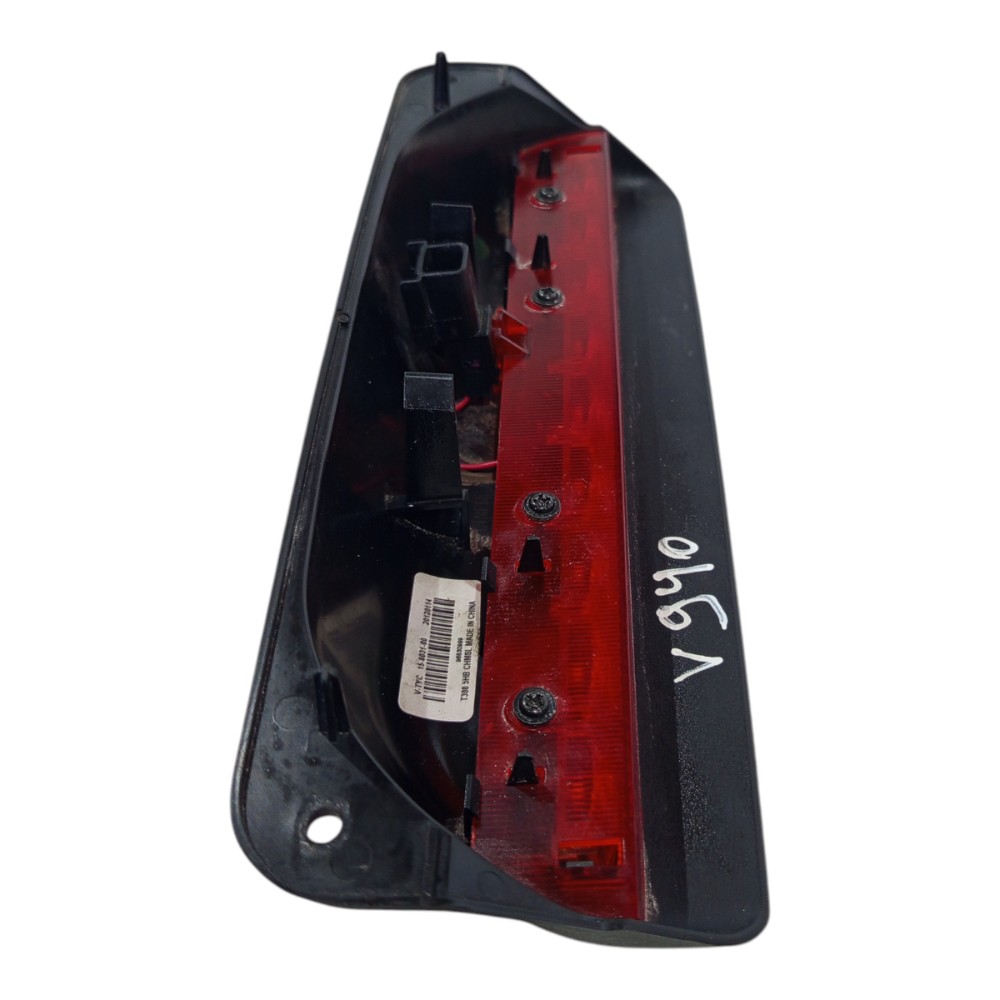 Bracke light luz freio Chevrolet sonic 2012 2013 a 2014 4