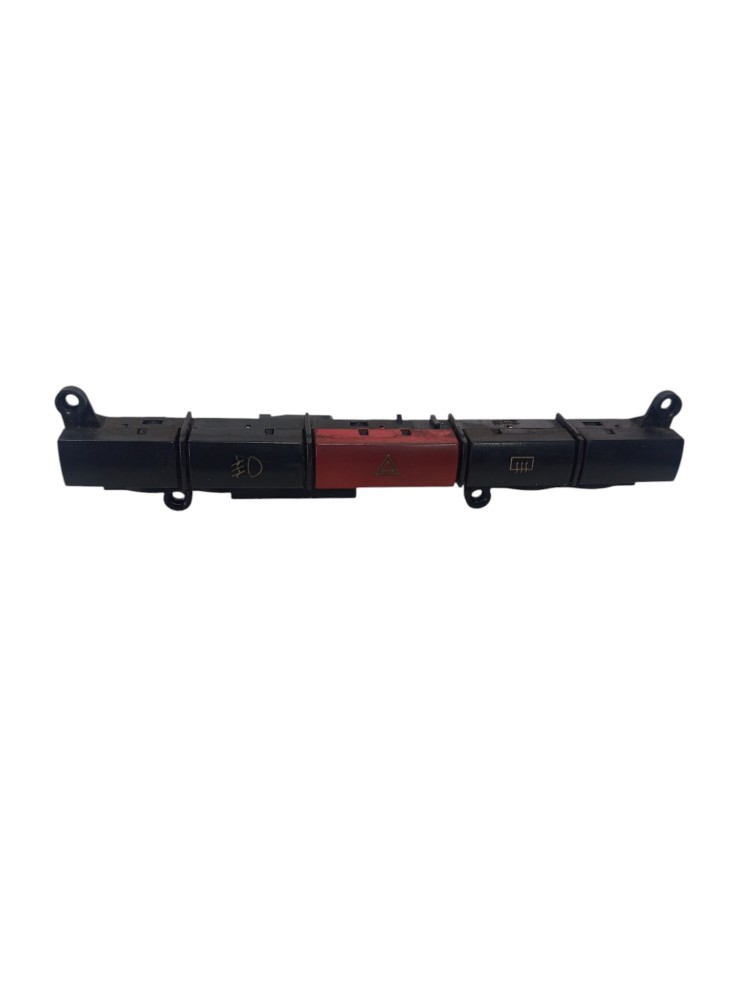 Botão Interruptor Pisca Alerta Fiat Siena 2004 A 2012 3