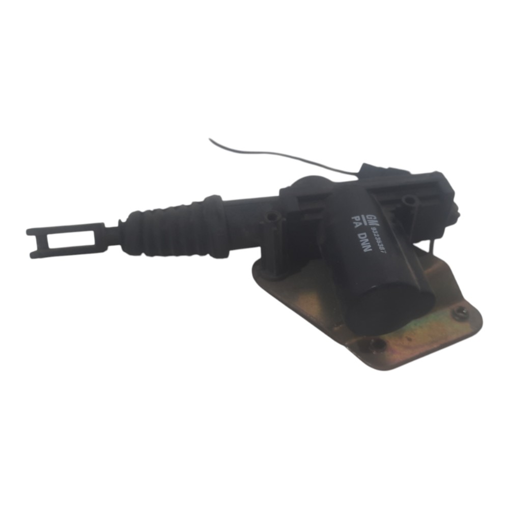Trava Eletrica Porta Malas Chevrolet Gm Vectra 1997 A 2005 7