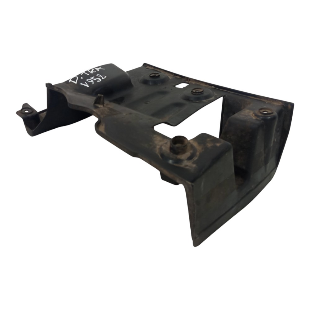 Moldura Direita Porta Mala Renault Clio Sedan 2004 A 2008 4