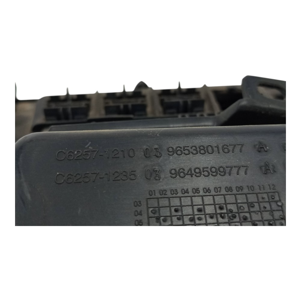 Moldura Inferior Painel Citroen C4 2007 2008 2009 A 13 2014 6